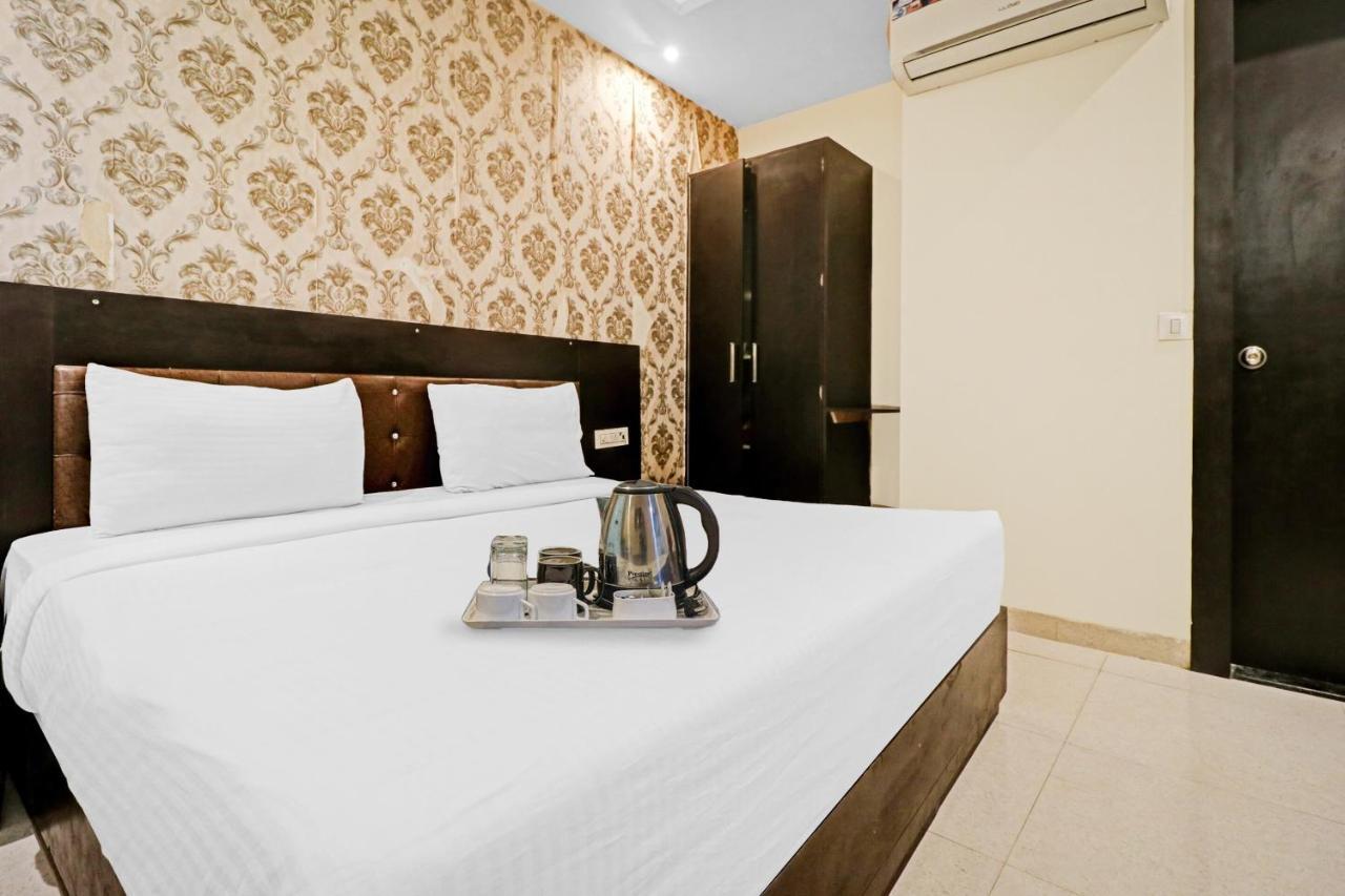 Oyo 23368 Boutique Hotel Paragon New Delhi Exterior photo