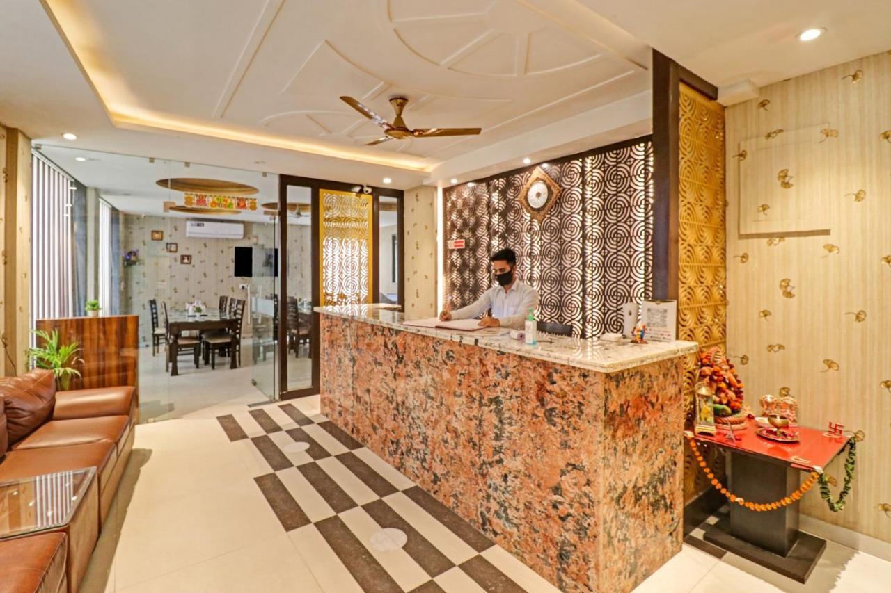 Oyo 23368 Boutique Hotel Paragon New Delhi Exterior photo